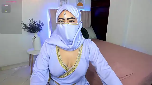 Snapshot of jazmin_anbar chatting on 03-03-25, 05:41 jazmin anbar online show from 03-03-25, 05:41