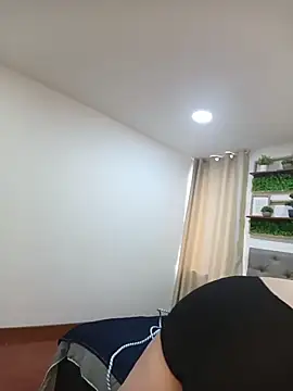 sasi luna online show from 03-28-26, 02:40