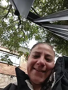 sasi luna online show from 03-19-26, 01:11