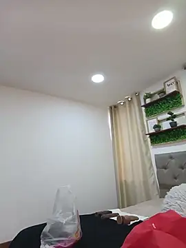 sasi luna online show from 03-06-26, 02:23