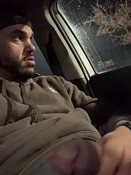 Snapshot of Strokeking4u chatting on 02-23-26, 02:35 Strokeking4u online show from 02-23-26, 02:35