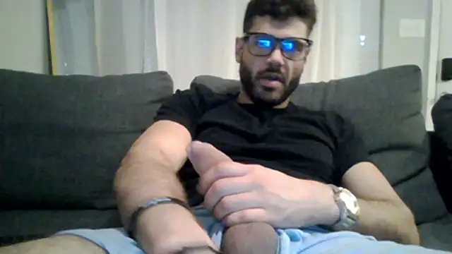 Snapshot of Strokeking4u chatting on 02-10-26, 07:51 Strokeking4u online show from 02-10-26, 07:51