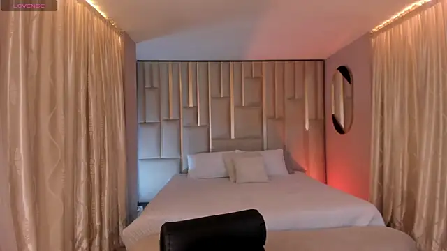 MiaFarrell  online show from 01-13-26, 06:12