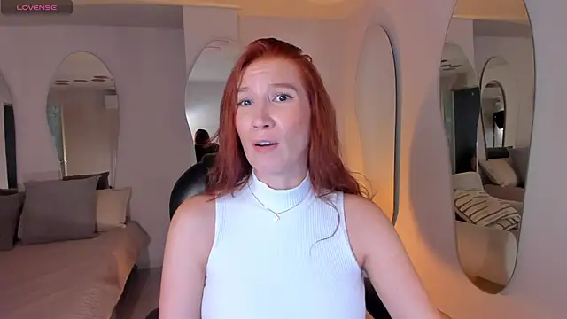 MiaFarrell  online show from 05-22-26, 04:49