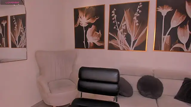 BellaCarteer  online show from 03-29-26, 06:31