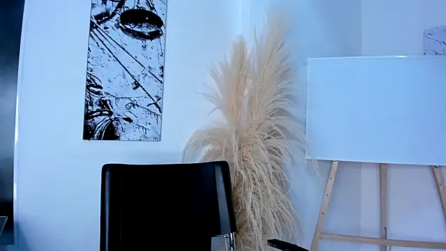 africa holmes online show from 11-29-25, 02:44