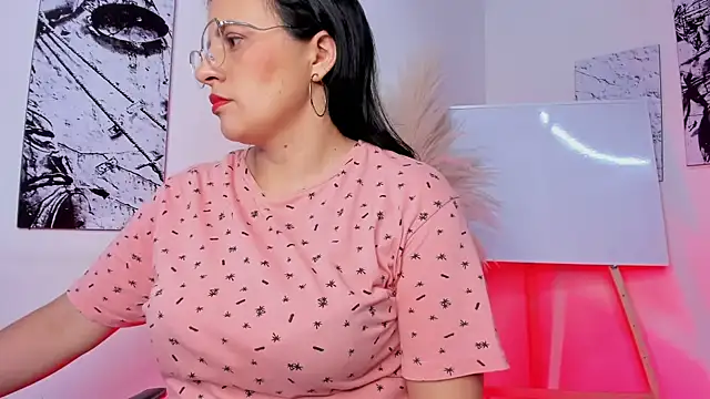 africa holmes online show from 03-25-26, 02:12