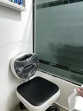 Snapshot of Naticol1 chatting on 02-21-26, 03:08 Naticol1 online show from 02-21-26, 03:08