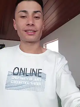 Snapshot of 1418edwar chatting on 02-21-26, 08:00 1418edwar online show from 02-21-26, 08:00