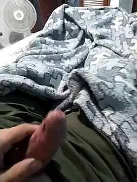 Bombi22 online show from 02-18-25, 05:31