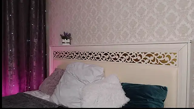 Lesyisme online show from 02-19-26, 10:07