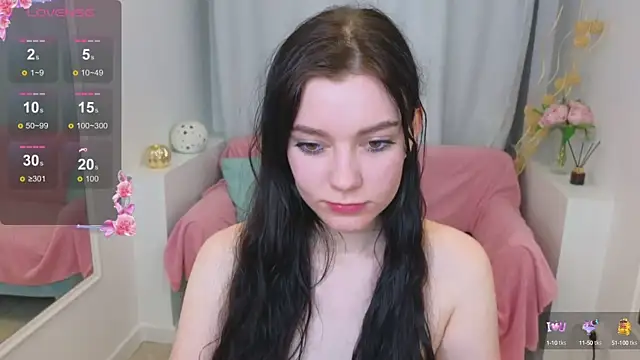 Lana  Cute  online show from 02-25-25, 06:55