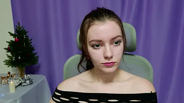 Lana  Cute  online show from 01-10-26, 02:01