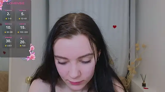 Lana  Cute  online show from 02-17-25, 05:01