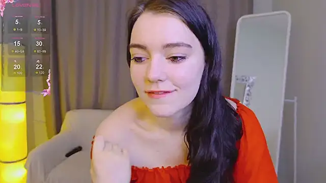 Lana  Cute  online show from 03-09-25, 12:09