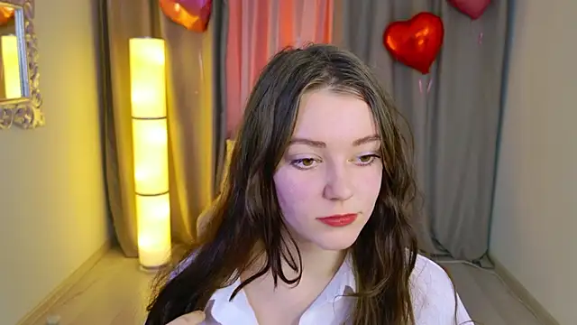 Lana  Cute  online show from 02-19-26, 01:52