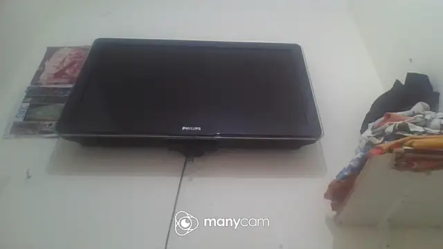 lunaxxxtreme online show from 02-25-25, 10:26