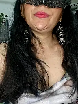 Snapshot of sexy_bhabhi69 chatting on 05-07-26, 06:33 sexy bhabhi69 online show from 05-07-26, 06:33
