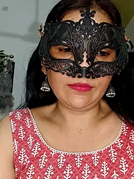 Snapshot of sexy_bhabhi69 chatting on 06-01-26, 05:23 sexy bhabhi69 online show from 06-01-26, 05:23