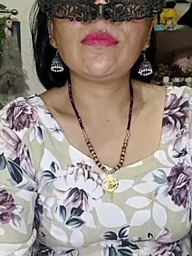 Snapshot of sexy_bhabhi69 chatting on 05-14-26, 08:06 sexy bhabhi69 online show from 05-14-26, 08:06