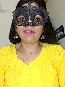 Snapshot of sexy_bhabhi69 chatting on 06-25-26, 08:52 sexy bhabhi69 online show from 06-25-26, 08:52