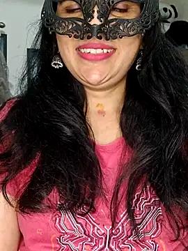 Snapshot of sexy_bhabhi69 chatting on 05-07-26, 06:28 sexy bhabhi69 online show from 05-07-26, 06:28