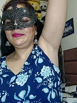 Snapshot of sexy_bhabhi69 chatting on 07-12-26, 04:52 sexy bhabhi69 online show from 07-12-26, 04:52