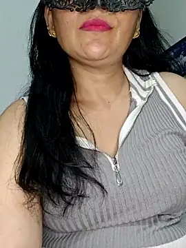 Snapshot of sexy_bhabhi69 chatting on 04-18-26, 07:07 sexy bhabhi69 online show from 04-18-26, 07:07