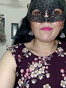 Snapshot of sexy_bhabhi69 chatting on 05-20-26, 04:48 sexy bhabhi69 online show from 05-20-26, 04:48