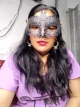 Snapshot of sexy_bhabhi69 chatting on 10-06-25, 07:03 sexy bhabhi69 online show from 10-06-25, 07:03