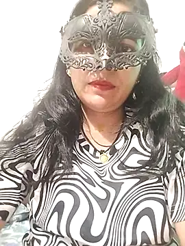 Snapshot of sexy_bhabhi69 chatting on 10-11-25, 07:53 sexy bhabhi69 online show from 10-11-25, 07:53