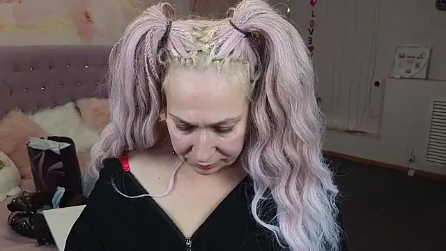 Snapshot of Penelope_Pinky chatting on 03-07-25, 08:22 Penelope Pinky online show from 03-07-25, 08:22