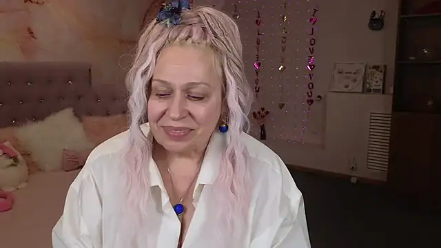 Snapshot of Penelope_Pinky chatting on 02-27-25, 05:58 Penelope Pinky online show from 02-27-25, 05:58