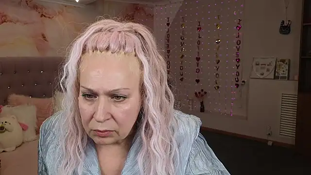 Snapshot of Penelope_Pinky chatting on 02-23-25, 02:25 Penelope Pinky online show from 02-23-25, 02:25