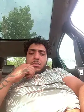 Nicolasbouba online show from 04-17-26, 11:02