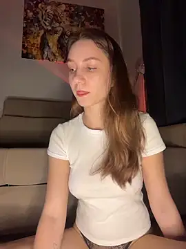 Snapshot of mi_michelle chatting on 02-27-26, 03:34 mi michelle online show from 02-27-26, 03:34