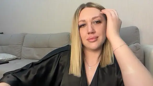 Snapshot of VickyLove047 chatting on 09-24-25, 08:48 VickyLove047 online show from 09-24-25, 08:48