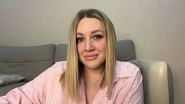 Snapshot of VickyLove047 chatting on 10-06-25, 06:08 VickyLove047 online show from 10-06-25, 06:08