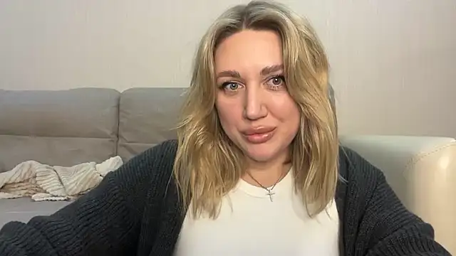 VickyLove047 online show from 01-08-26, 05:19