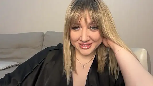 VickyLove047 online show from 04-18-26, 06:49