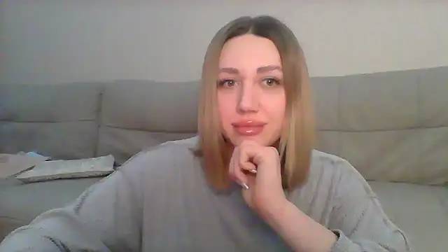 Snapshot of VickyLove047 chatting on 02-26-25, 03:21 VickyLove047 online show from 02-26-25, 03:21