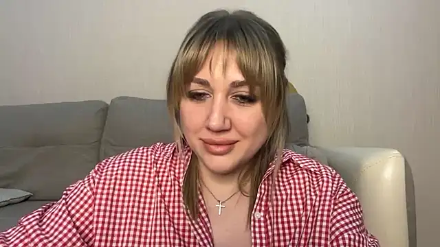 VickyLove047 online show from 04-07-26, 07:37