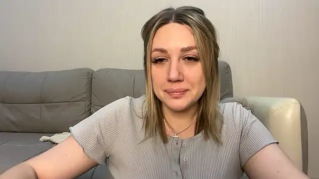 Snapshot of VickyLove047 chatting on 10-02-25, 06:44 VickyLove047 online show from 10-02-25, 06:44