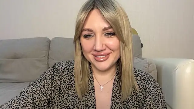 Snapshot of VickyLove047 chatting on 05-10-26, 08:18 VickyLove047 online show from 05-10-26, 08:18