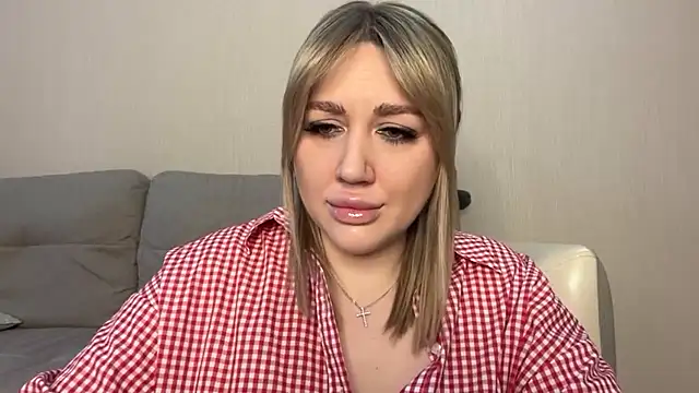 Snapshot of VickyLove047 chatting on 05-16-26, 08:24 VickyLove047 online show from 05-16-26, 08:24