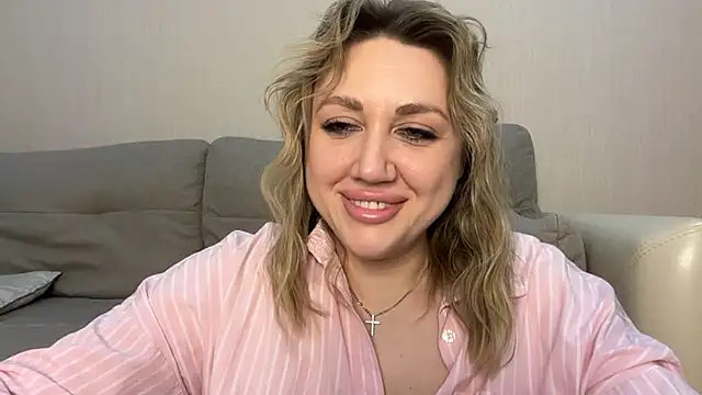 VickyLove047 online show from 03-28-26, 06:42