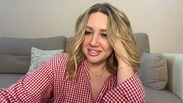 Snapshot of VickyLove047 chatting on 10-09-25, 07:20 VickyLove047 online show from 10-09-25, 07:20