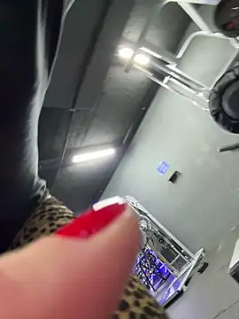 Nylon play online show from 12-14-24, 06:20