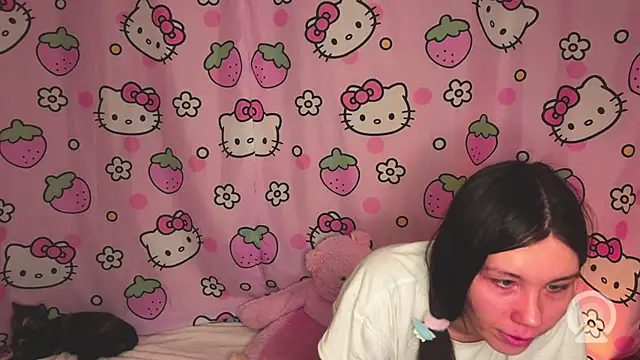 pink pikachu  online show from 03-31-26, 05:15
