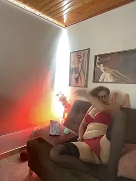 Snapshot of Adeellee_ chatting on 10-25-25, 04:40 Adeellee online show from 10-25-25, 04:40